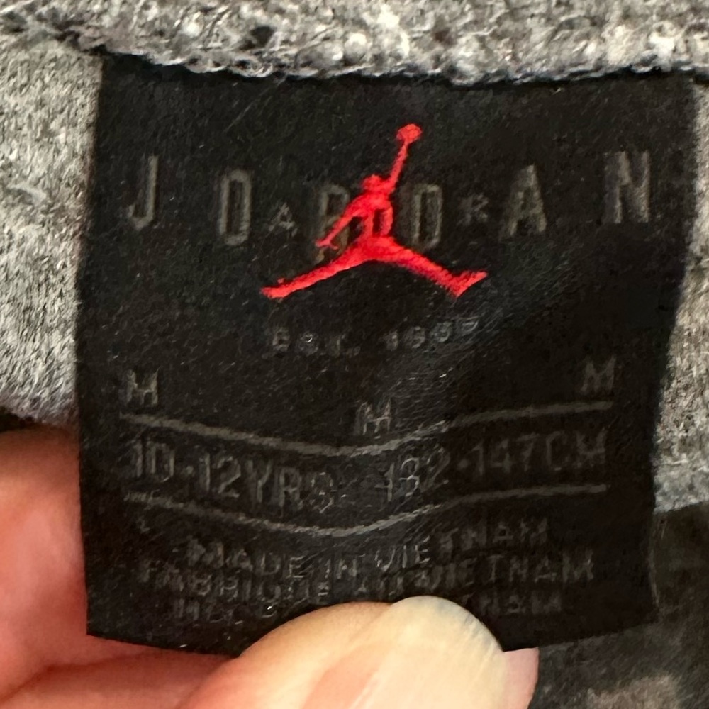 Jordan Boys Fleece Athletic Shorts (Set of 2) Black & Gray, Size M (10-12 years) - Picture 5 of 9